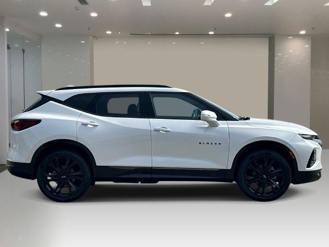 Used 2021 Chevrolet Blazer RS w/ LPO, Floor Liner Package FWD image 6