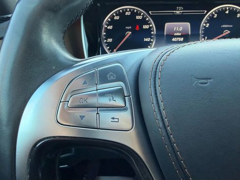 Used 2017 Mercedes-Benz S 550 4MATIC Sedan image 24