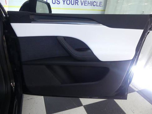 Used 2023 Tesla Model X Plaid AWD/4WD image 26