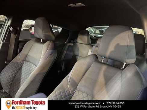 Used 2021 Toyota C-HR XLE image 16