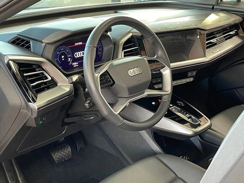 Used 2023 Audi Q4 e-tron Premium Plus w/ Premium Plus image 16