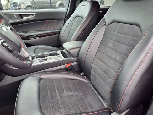 Used 2024 Ford Edge ST-Line AWD/4WD image 3