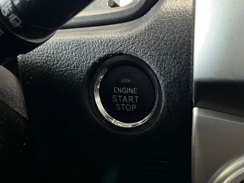 Used 2016 Toyota 4Runner Limited AWD/4WD image 31