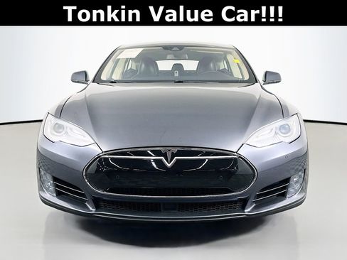 Used 2016 Tesla Model S 70D image 2