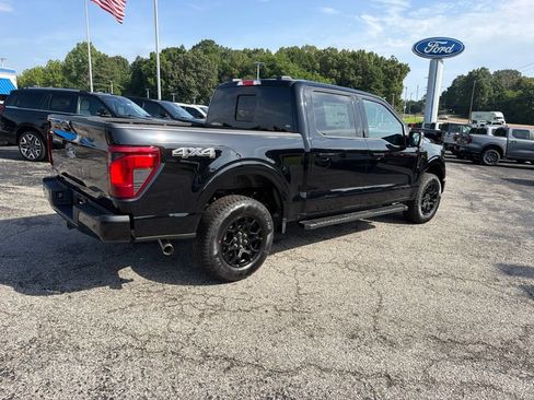 New 2026 Ford F150 XLT w/ Equipment Group 302A MID AWD/4WD image 3