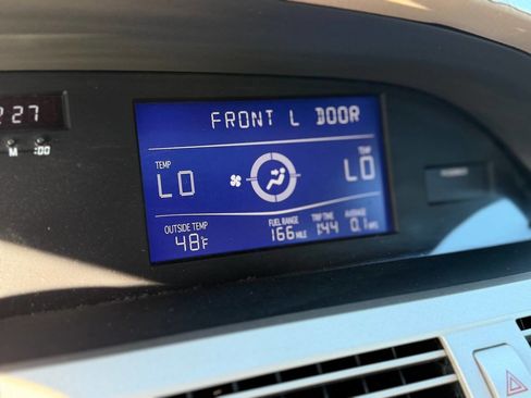 Used 2007 Toyota Avalon Limited image 90