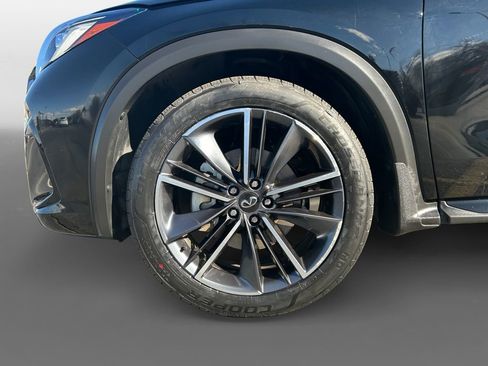 Used 2023 INFINITI QX50 Sport AWD/4WD image 15