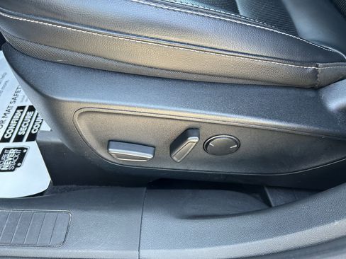Used 2021 Ford Escape SEL AWD/4WD image 15