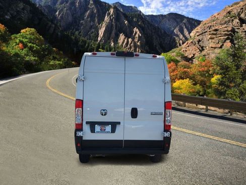 Used 2023 RAM ProMaster 2500 FWD image 4