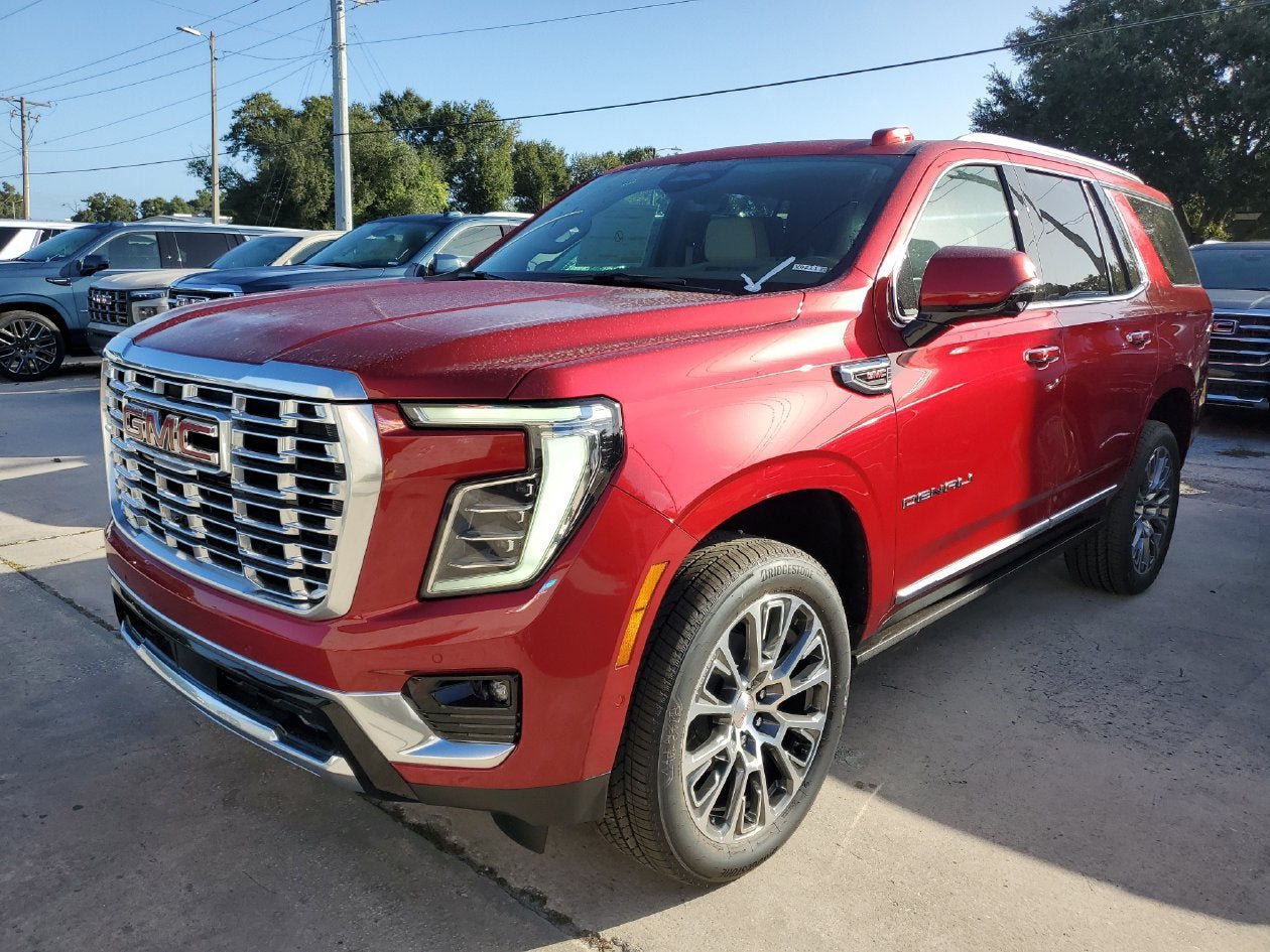 New 2027 GMC Yukon Denali w/ Denali Reserve Package AWD/4WD image 3