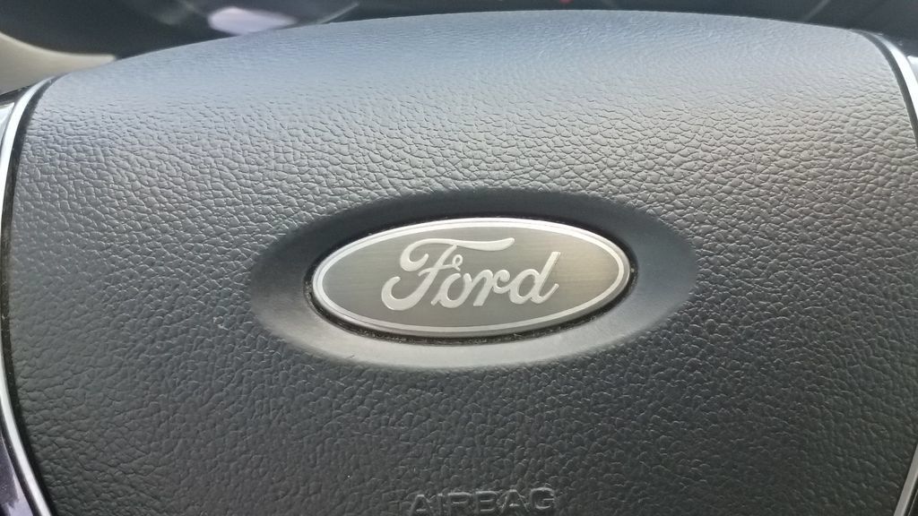 Used 2018 Ford Explorer Platinum AWD/4WD image 32