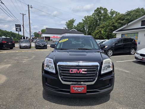 Used 2017 GMC Terrain SLE FWD image 3
