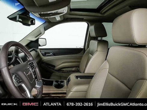 Used 2016 GMC Yukon SLT w/ Open Road Package image 5