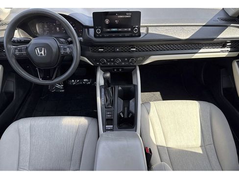 Used 2023 Honda Accord EX image 10