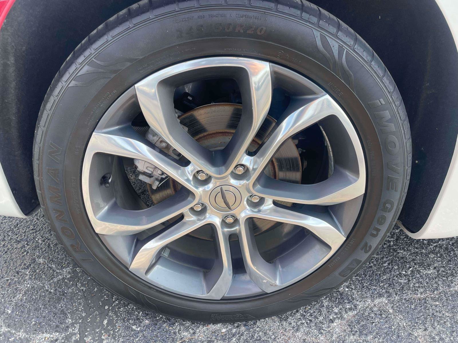 Used 2021 Chrysler Pacifica Pinnacle AWD/4WD image 10