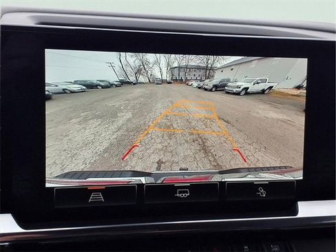 New 2025 GMC Sierra 2500 SLT w/ SLT Convenience Package image 8