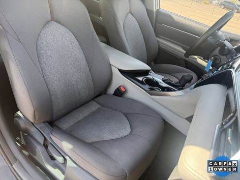 Used 2018 Toyota Camry LE w/ Protection Package (Q2) image 10