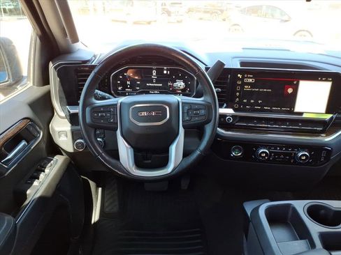 Used 2022 GMC Sierra 1500 Elevation image 19