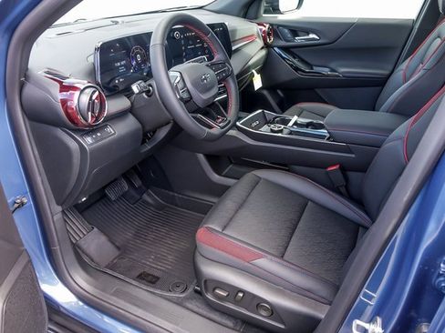 New 2026 Chevrolet Equinox RS w/ LPO, Floor Liner Package image 13