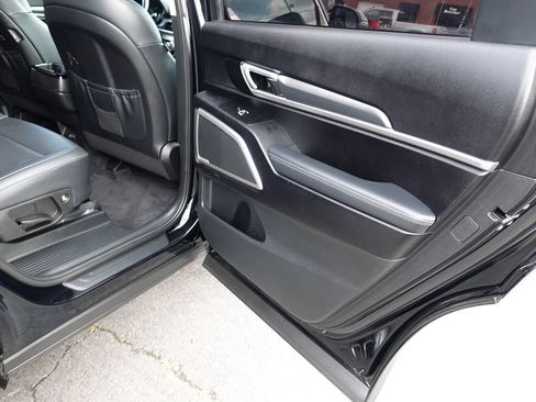 Used 2020 Kia Telluride LX AWD/4WD image 29