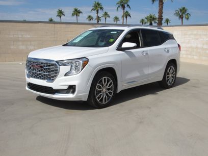 Used 2022 GMC Terrain Denali w/ Denali Premium Package