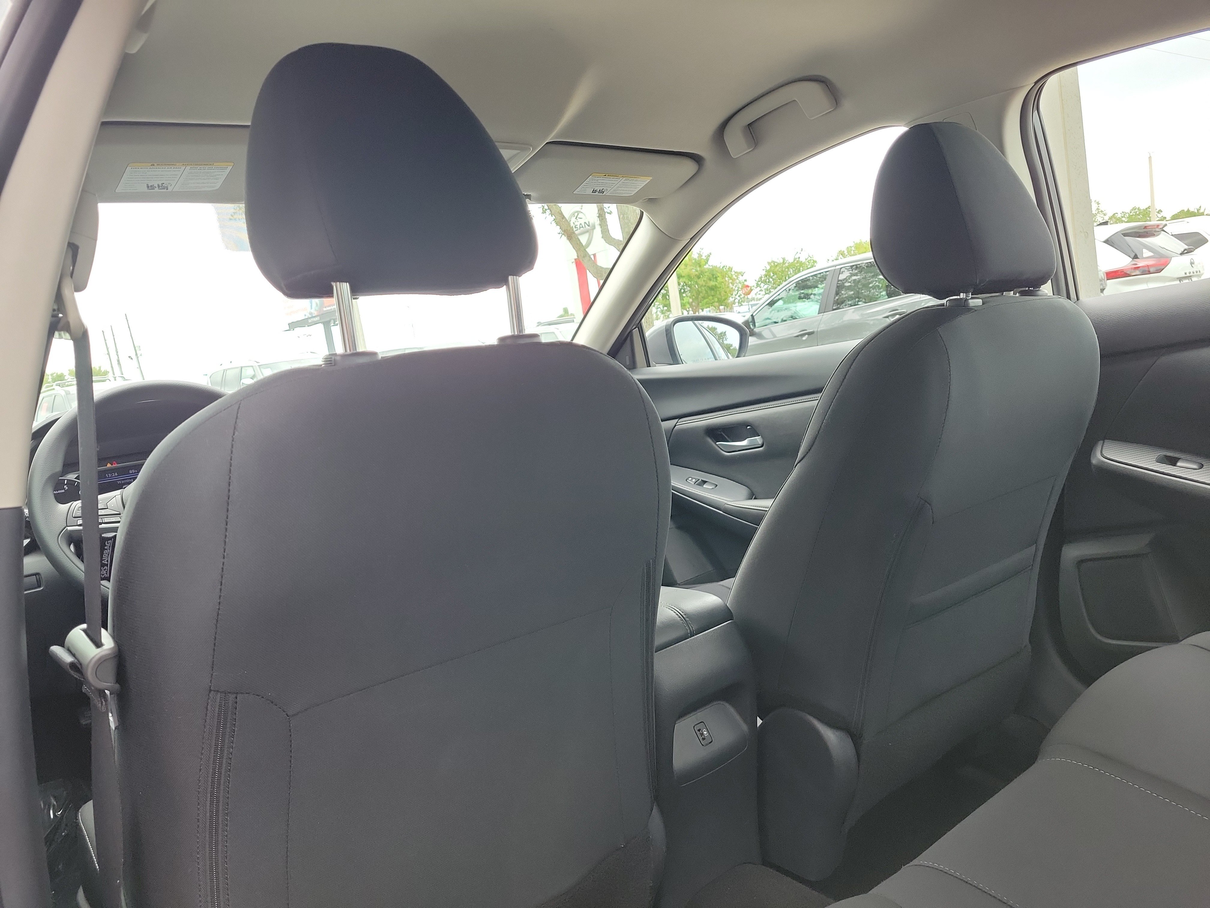 Certified 2025 Nissan Sentra SV FWD image 18