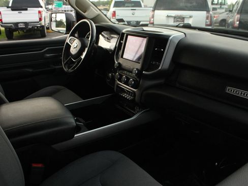 Used 2019 RAM 1500 Big Horn AWD/4WD image 22