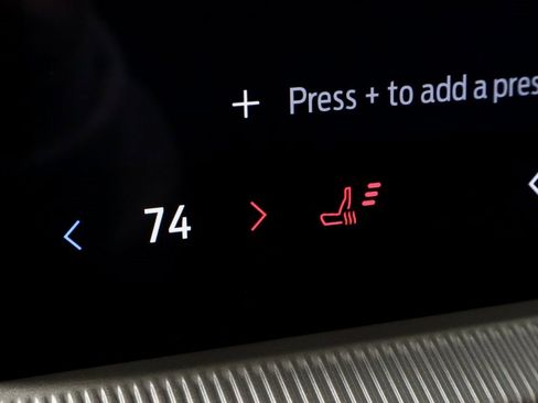 Certified 2025 Ford Explorer Active image 4