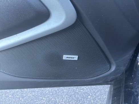 Used 2021 Chevrolet Camaro LT w/ Technology Package image 14