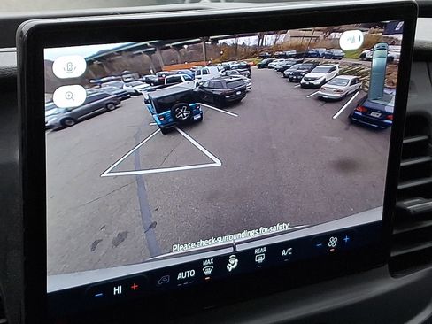 Certified 2022 Ford E-Transit 148 High Roof image 24