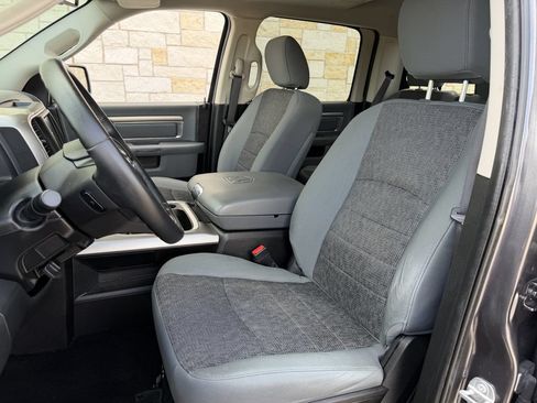 Used 2017 RAM 1500 Lone Star AWD/4WD image 25