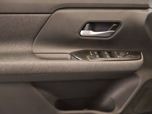 New 2026 Nissan Kicks SV w/ SV Premium Package FWD image 15