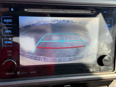 Used 2017 Toyota Tacoma TRD Off-Road w/ Tow Package image 22