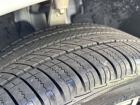 Used 2025 Volvo XC90 B6 Plus image 12