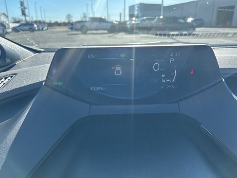 Used 2024 Toyota Prius Limited image 15