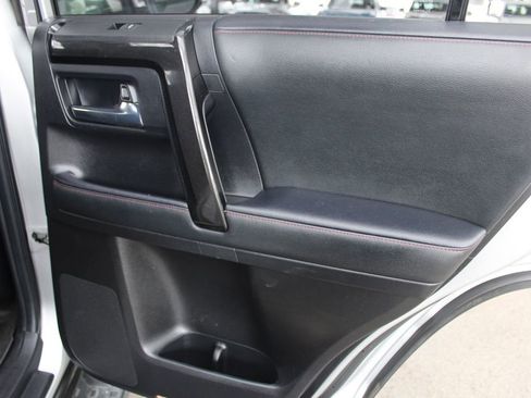 Used 2020 Toyota 4Runner TRD Off-Road AWD/4WD image 56
