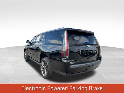 Used 2019 Cadillac Escalade ESV Premium Luxury RWD image 7