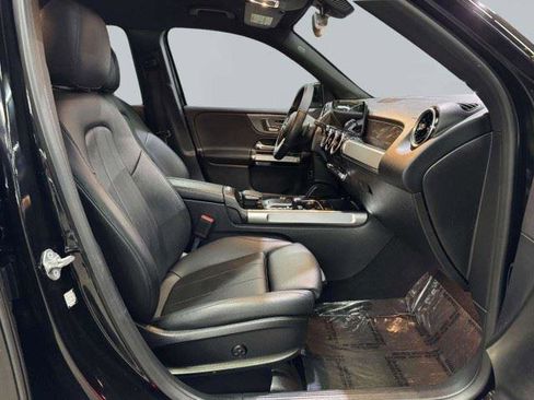Used 2021 Mercedes-Benz GLB 250 image 76
