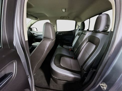 Used 2018 Chevrolet Colorado Z71 image 24