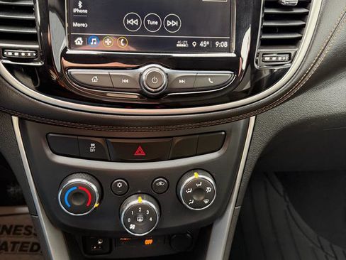 Used 2018 Chevrolet Trax LT image 13