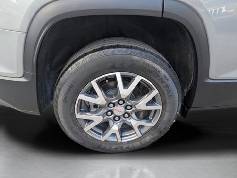 Used 2023 GMC Acadia SLT image 27