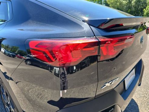 Used 2025 BMW X2 xDrive28i AWD/4WD image 39