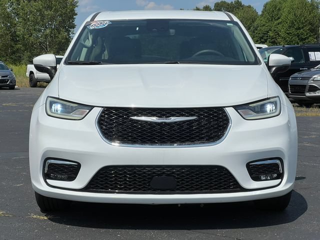 Used 2023 Chrysler Pacifica Touring-L FWD image 40