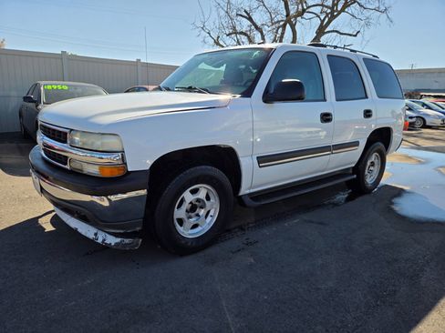Used 2005 Chevrolet Tahoe LS w/ Preferred Equipment Group RWD image 3