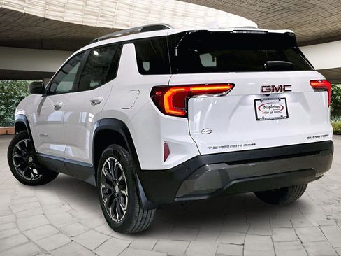 New 2026 GMC Terrain Elevation w/ Elevation Premium Package image 3