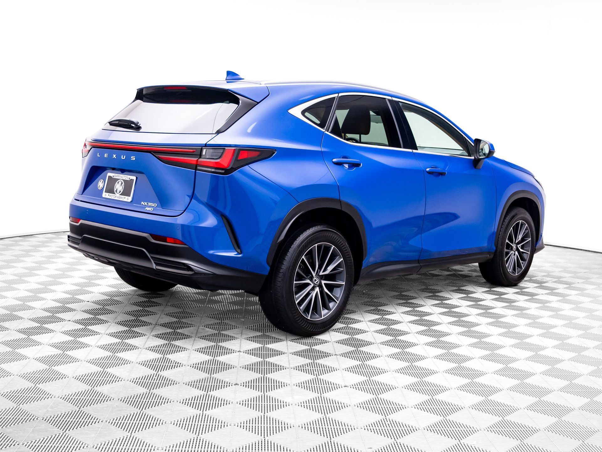 Used 2024 Lexus NX 350 AWD image 5