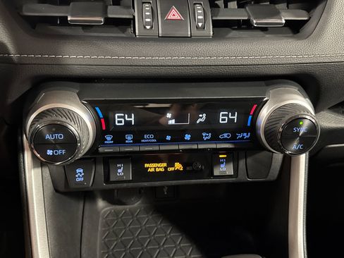 Used 2021 Toyota RAV4 XLE Premium AWD/4WD image 23