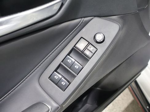 Used 2020 Toyota Avalon TRD FWD image 13