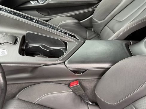 Certified 2020 Chevrolet Corvette Stingray w/ 3LT Preferred Equipment Group image 39