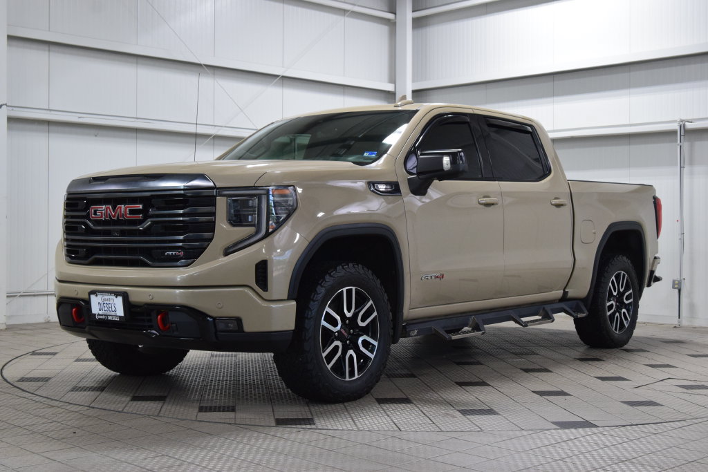 Used 2023 GMC Sierra 1500 AT4 w/ AT4 Premium Package AWD/4WD image 3